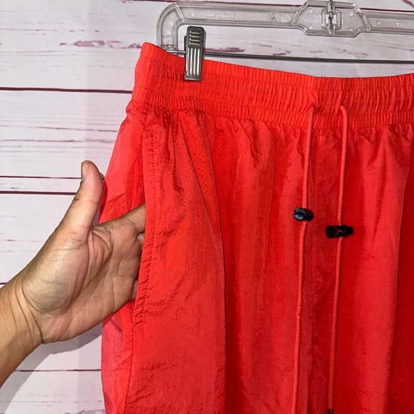 NIKE AIR JORDAN size M Nylon sweatpants orange like new! - Picture 3 of 14
